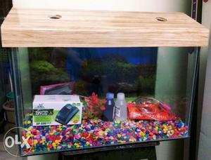 Fish Tank With Accessories Size 1.5 Fit