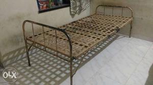 Iron single size bed (6ft x 3ft)