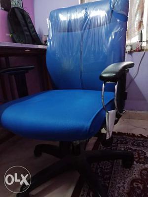 Office chair (rp).