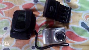 2 years old Kodak camera good condition,p no