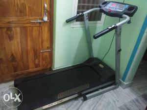 Afton treadmill very good condition 100kg wait