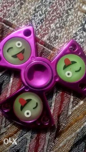 Funny spinner with radium colour