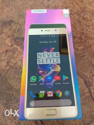 Lenovo P2 mobile new condition argent sell..