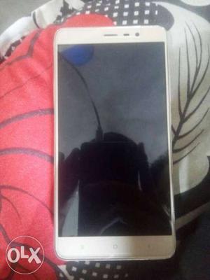 Mi note 3 very good condition 1 year used 3gb ram