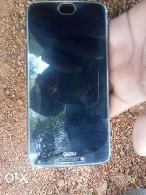 Moto e4plus in good condition only phone for sale