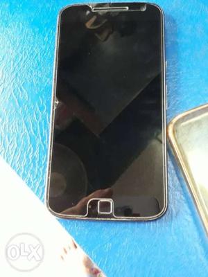 Moto g4 plus with bill charger in good condition