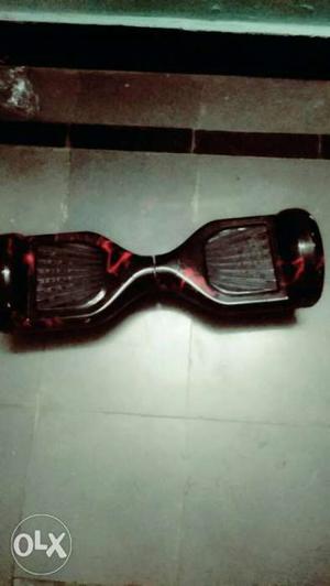 Nice hoverboard 5 months old and colour is black