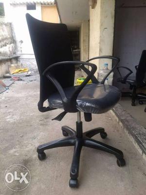 Office chair at low price