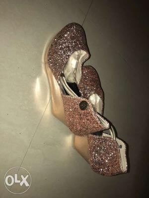 Pair of glittery cindrella sandals. new!