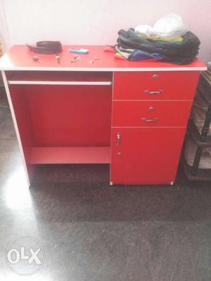 Red And Black Wooden Single Pedestal Desk