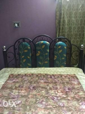 Rotiron khat(bed)..good condition better