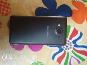 Samsung on 7 pro new condition 6 month old