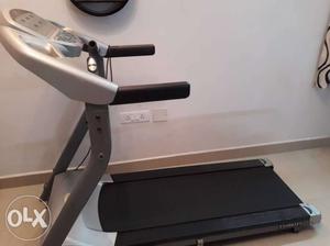 Treadmill in excellent condition for sale