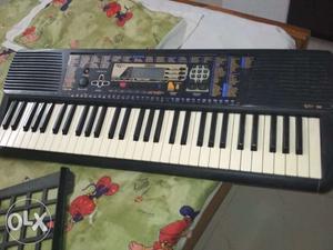 Used Yamaha Keyboard with stand for sale