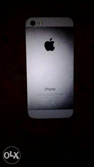 2 month Used iphone 5s 1GB 16GB with no dents and