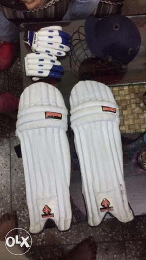 Cricket Kit including Gloves Pads and helmet
