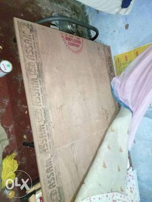 Good quality ply board used, hurry up