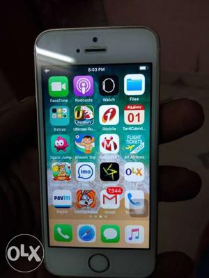 IPhone SE 32gb gold two months old