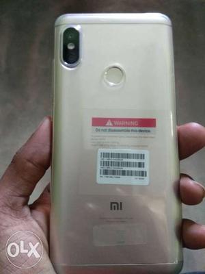 MI note 5 Pro 64 GB 4GB ram gold colour bill box