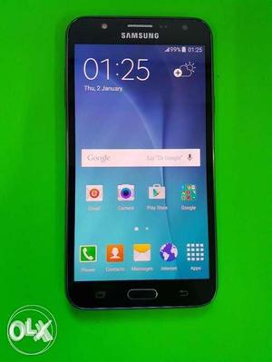 Samsung Galaxy J7 16 in Good condition with box and all