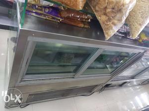 Sweet Display and Cake Cooling Counter