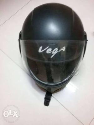 Unused Vega Cliff Full face Helmet.Its in a very