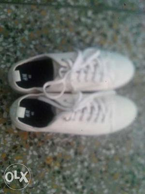 Brand new H&M white colour shoes for men Size 42 or 8