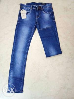 Branded denim jeans:- 750 only