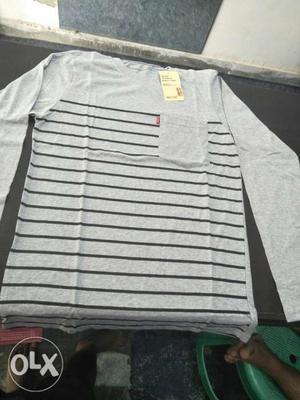 Levi's branded per pice 475/- only