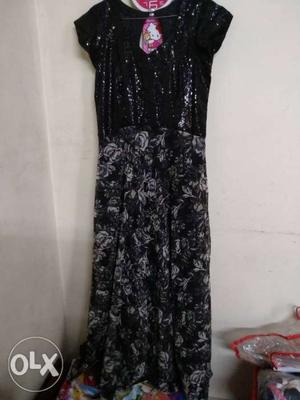 New gown size 40