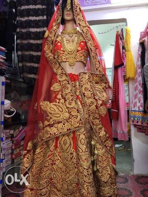 New heavy bridal lehnga unusd