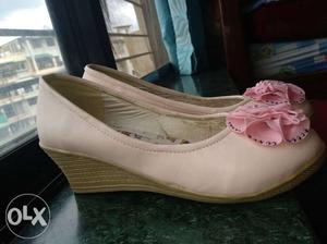 Pair Of White Leather Flats