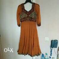 Size M dress with duppata