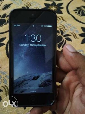 Apple iPhone 5 (Black 16GB)