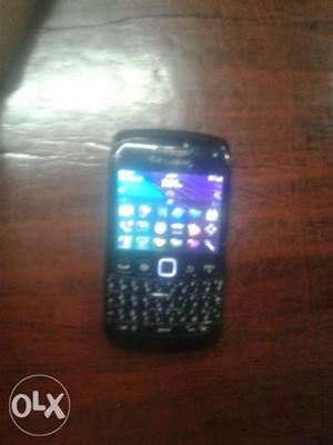 Blackberry bolt 5 touch and type 