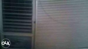 Carrier window AC 1.5 ton good condition