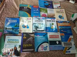 Degree Books in good condition Toppers guide Go