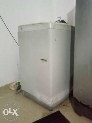 LG 6.0kg fully automated washing Machine in proper working