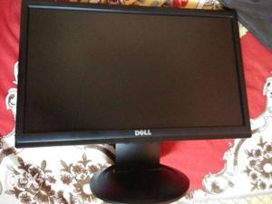 Monitor 2 year old dell company
