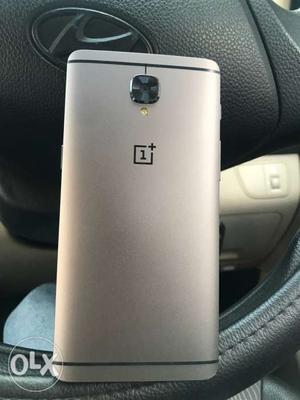 OnePlus 3t 6gb Ram 128gb storage. Only 4 months