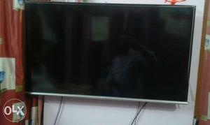 Samsung LED tv bilkul new hai bus video me