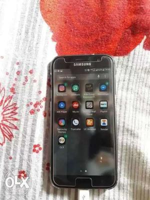 Samsung s7 9 months old