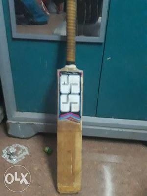 Total cricket kit for sale & even ready to offer