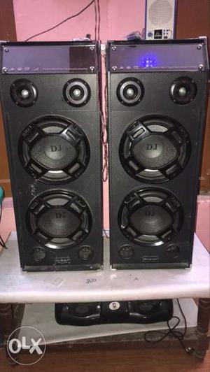 Two Black Pioneer 2-way Speakers