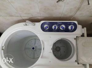 Whirlpool semi automatic washing machine