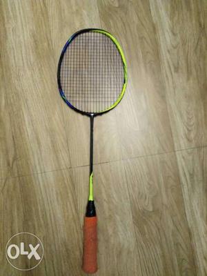 Yonex astrox 77 badminton racket almost new 4u