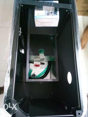 48inch * 15inch * 32inch Aquarium for Sale in