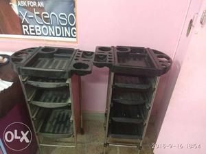 Beauty parlour 2 stand good condition