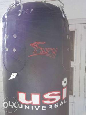 Black And Red Everlast Heavy Punching Bag new condition