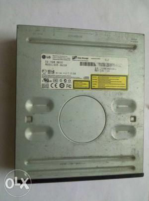 CD ROM Drive with IDE cable